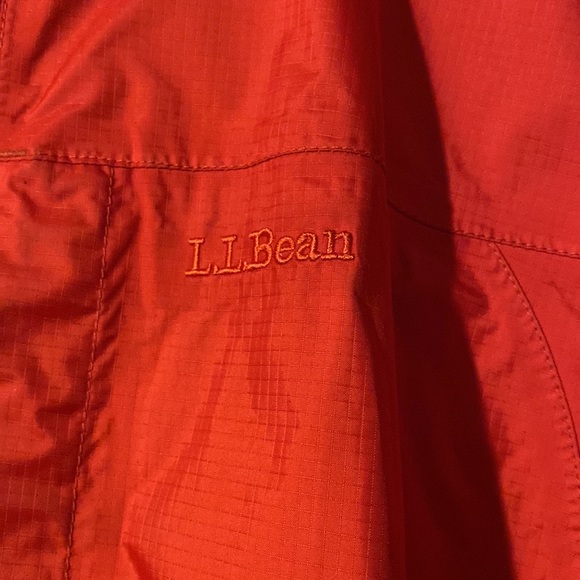 Mens LLBean raincoat XL red excellent condition - Picture 2 of 10
